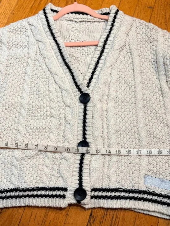 Folklore Cardigan Taylor Swift Inspired Star Patch Cable Knit S - Picture 7 of 9